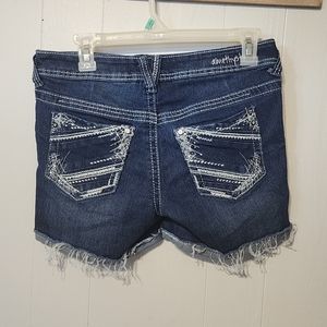 Amethyst Jean Shorts‎ Flat Front Casual Denim Fringe Hem Shorts  Size 5 A621